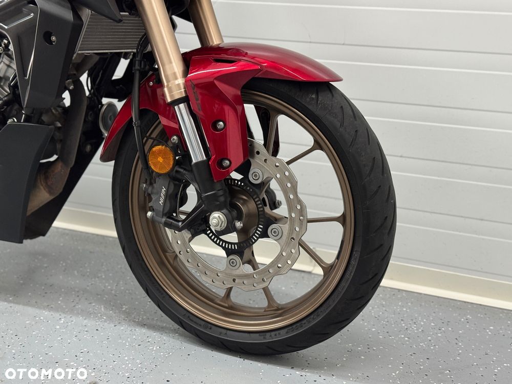 Honda CB - 9
