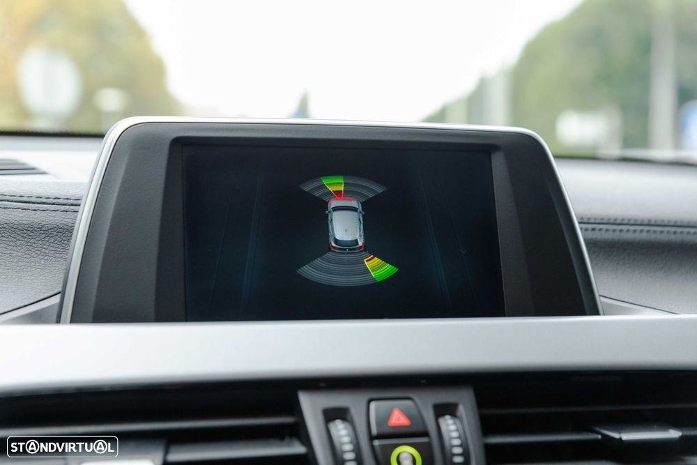 BMW X2 16 d sDrive - 27