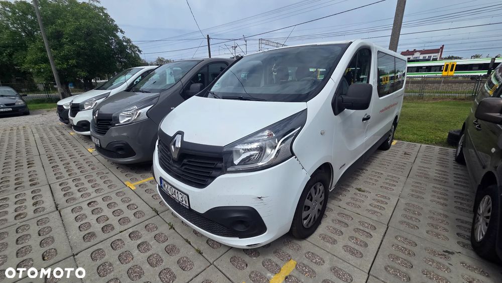 Renault Trafic - 12