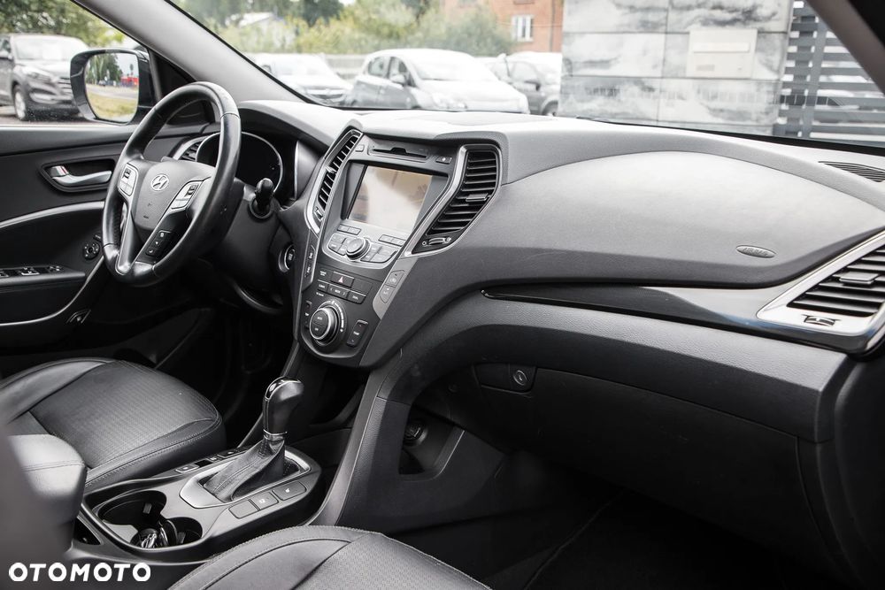 Hyundai Santa Fe - 30