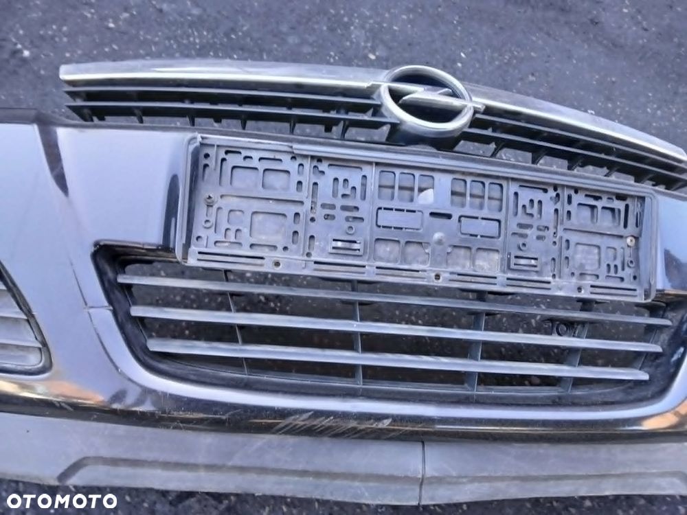 Opel Astra H III Zderzak przedni kod lakieru - 4