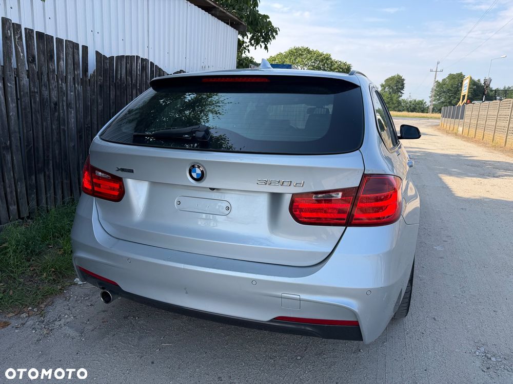 BMW Seria 3 320d xDrive - 8