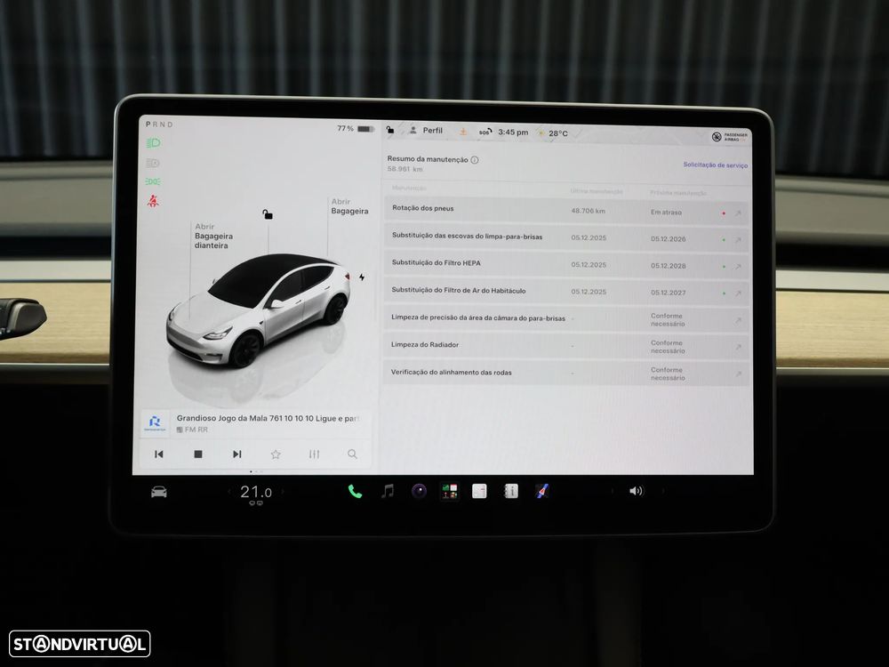 Tesla Model Y Long Range Dual Motor AWD - 26