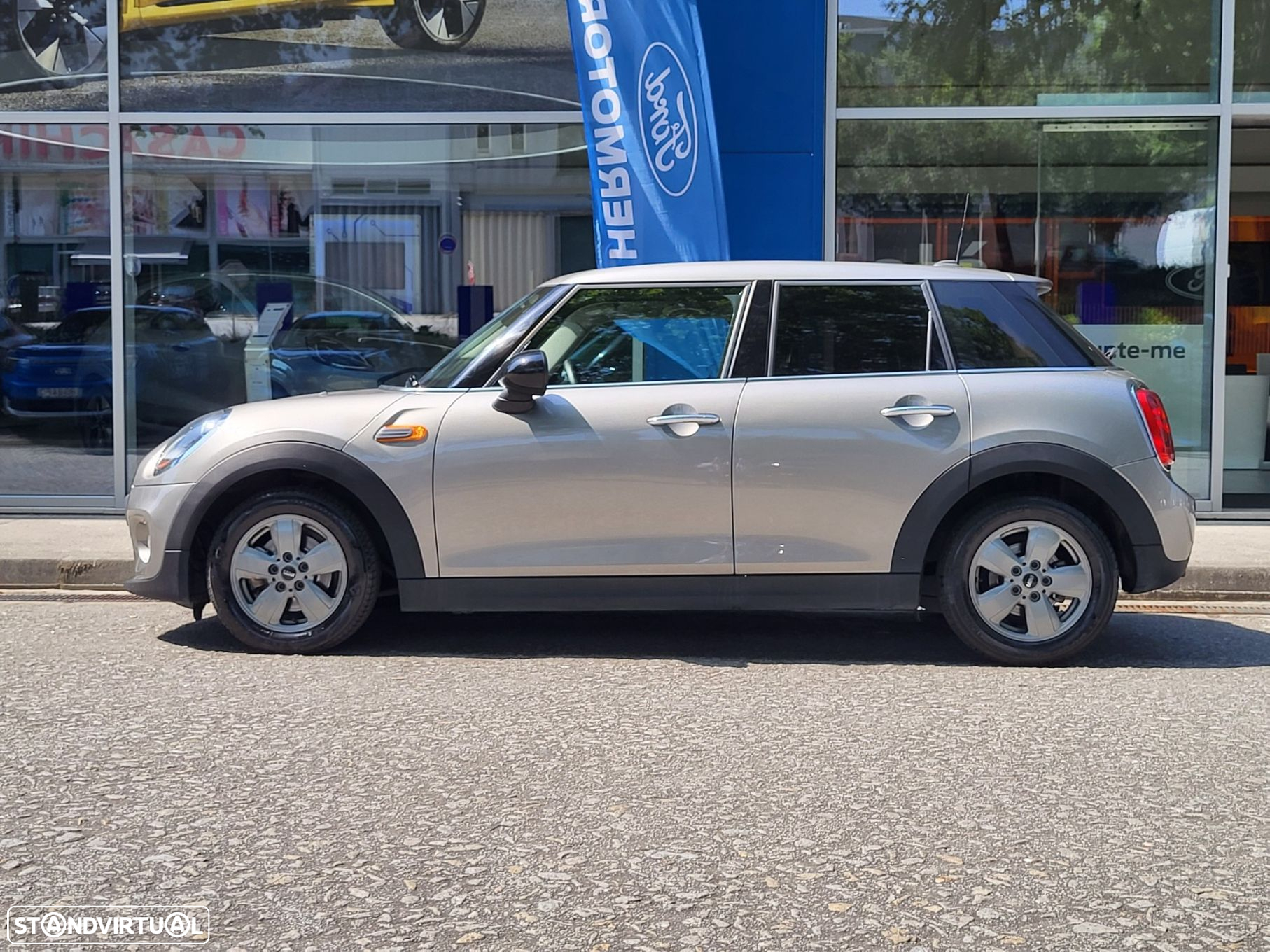 MINI 5 Portas One D - 3