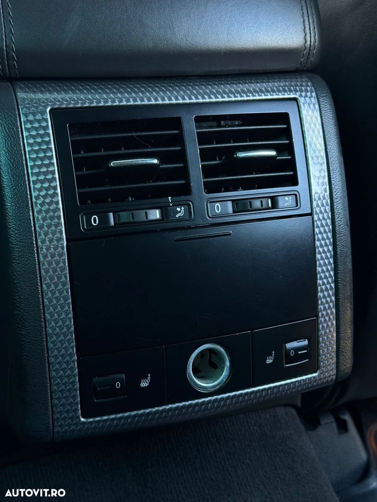Volkswagen Touareg - 33