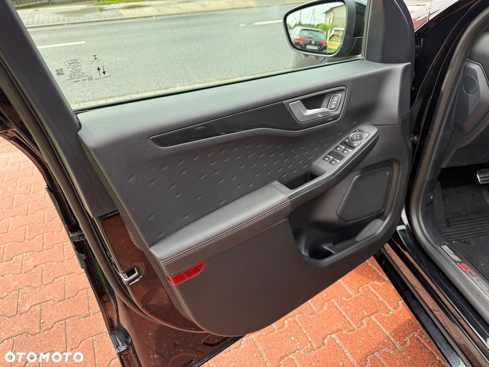 Ford Kuga 2.0 EcoBlue AWD ST-Line X - 24