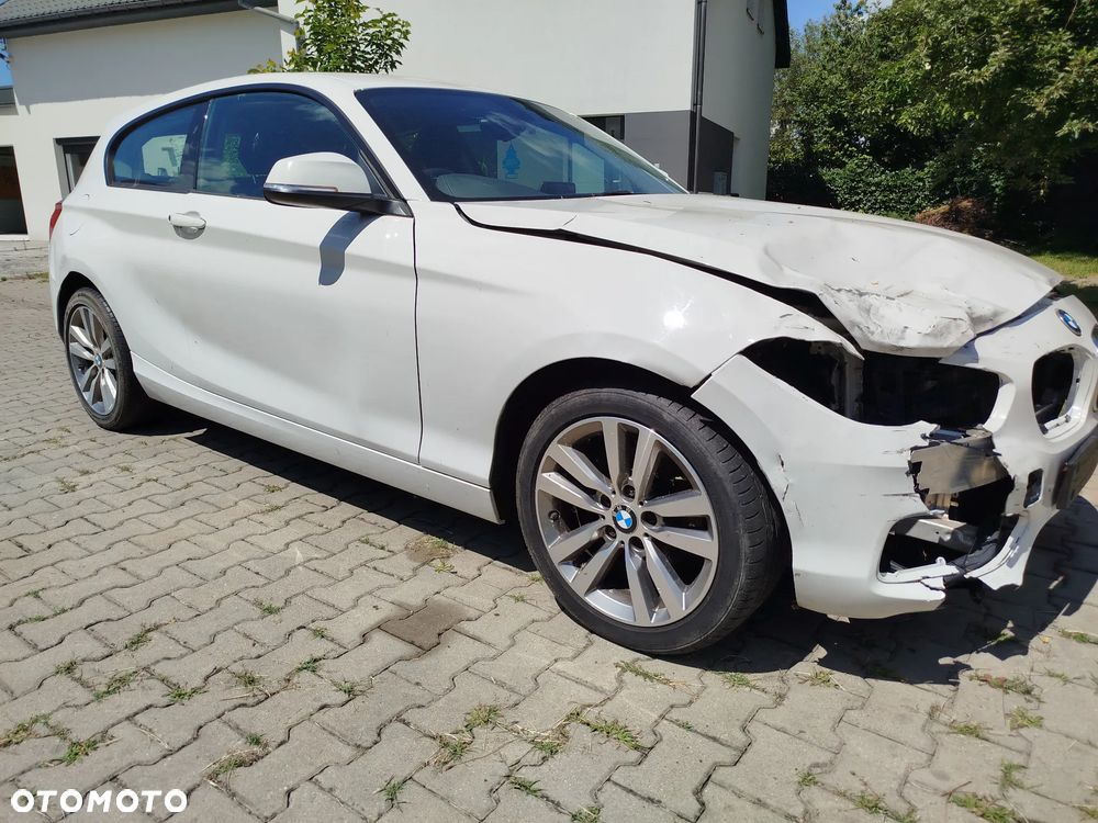 BMW Seria 1 116d Sport Line - 25