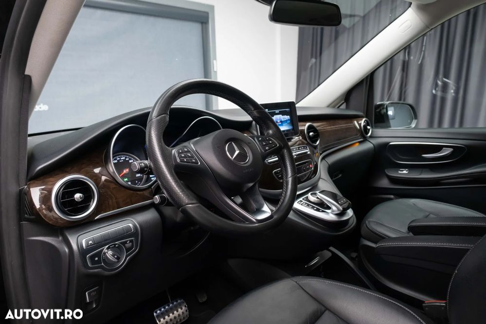 Mercedes-Benz V - 21