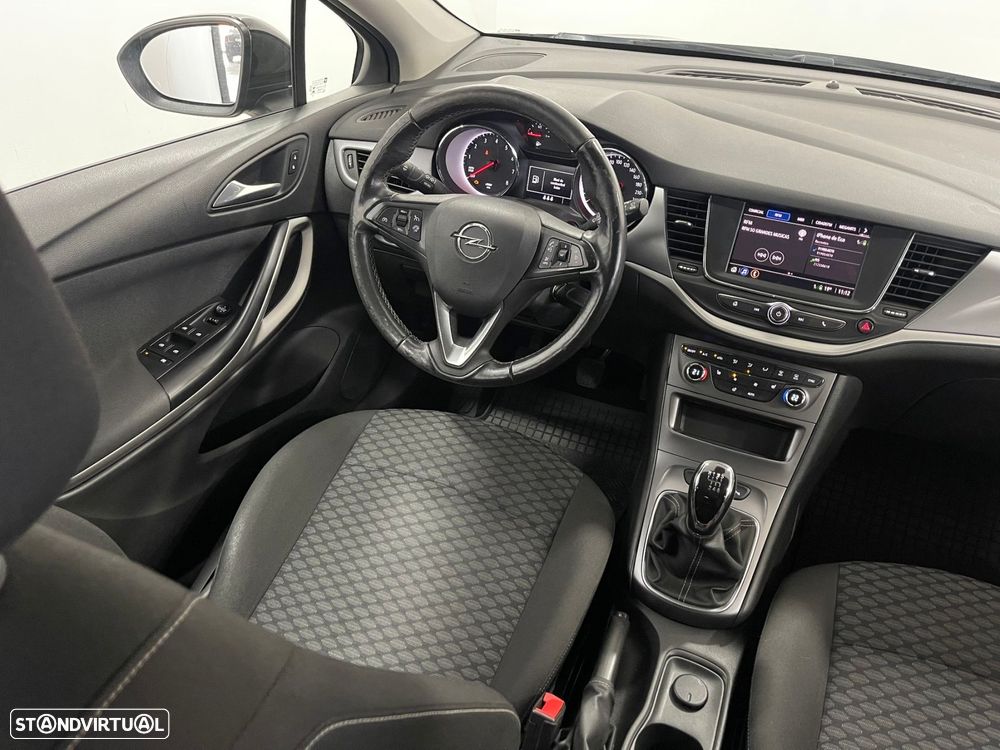 Opel Astra 1.2 Turbo Business Edition - 21