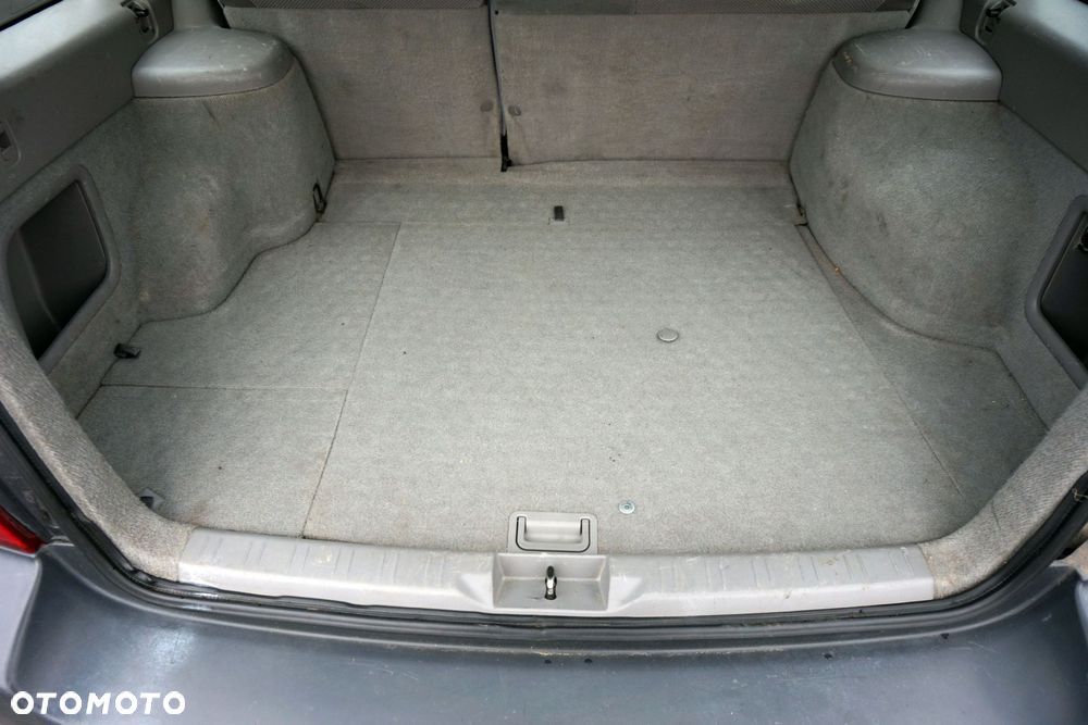 PODŁOGA WYKŁADZINA BAGAŻNIKA FORESTER II SG 95015SA010ND 95067SA010ND 95067SA000ND 95065SA000ND SUBARU 2002-2006 - 1