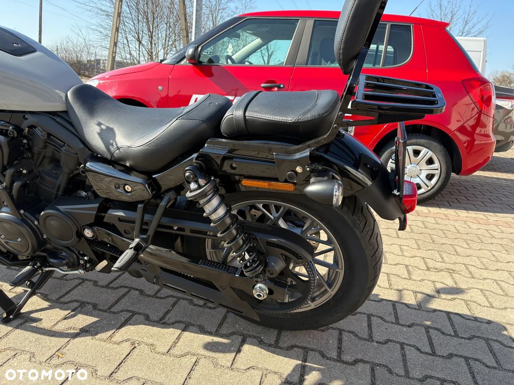 Harley-Davidson Sportster Nightster 975 - 8