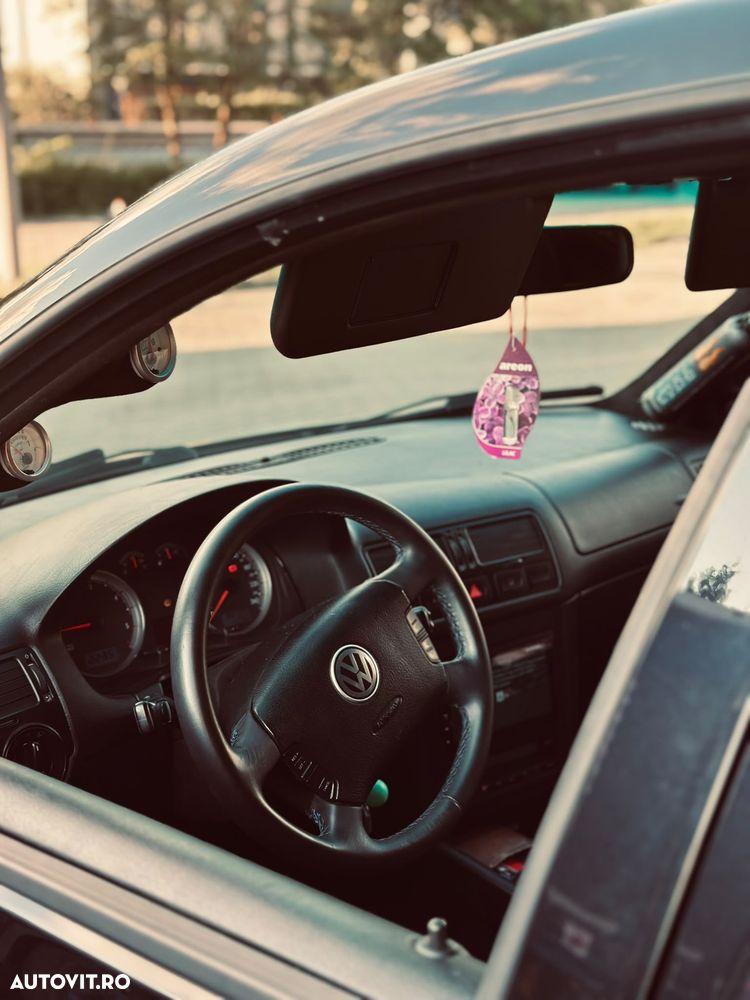 Volkswagen Golf - 7
