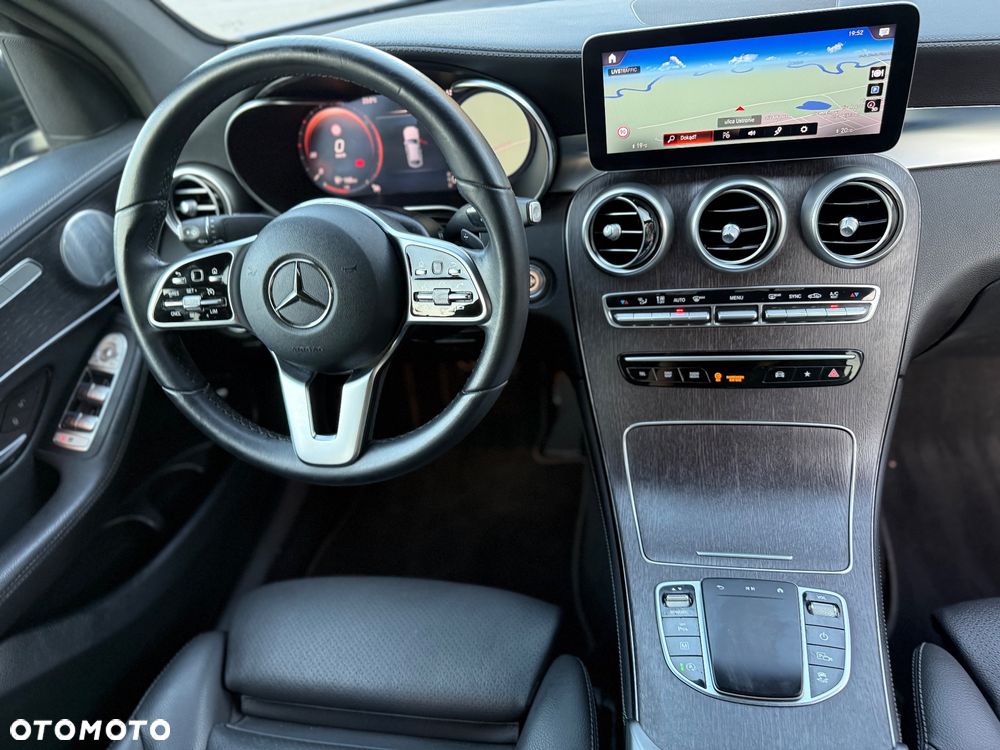 Mercedes-Benz GLC 200 4Matic 9G-TRONIC AMG Line - 5