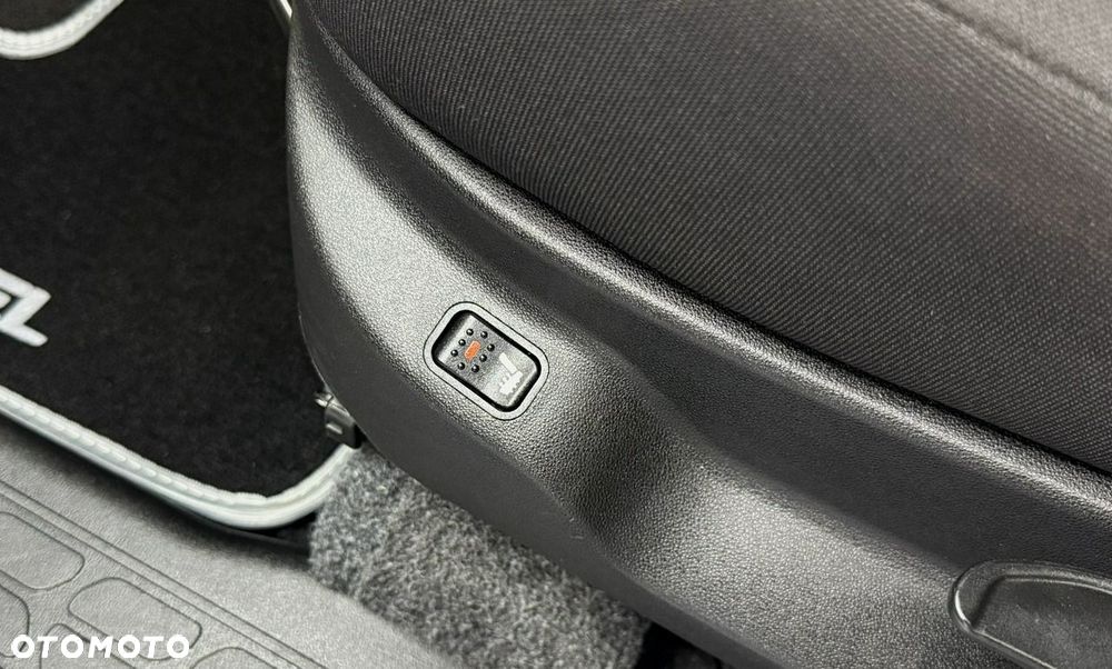Opel Combo Tour L1H1 - 18