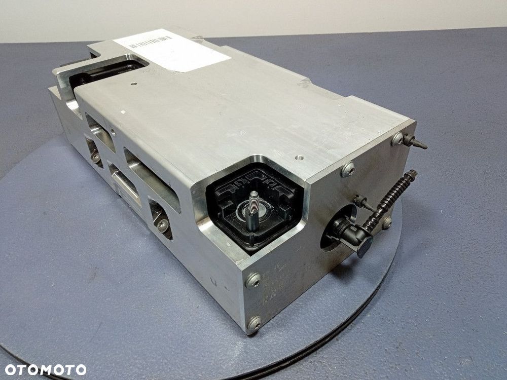 AUDI A7 C8 3.0 TDI AKUMULATOR BATERIA 4K0915171C - 6