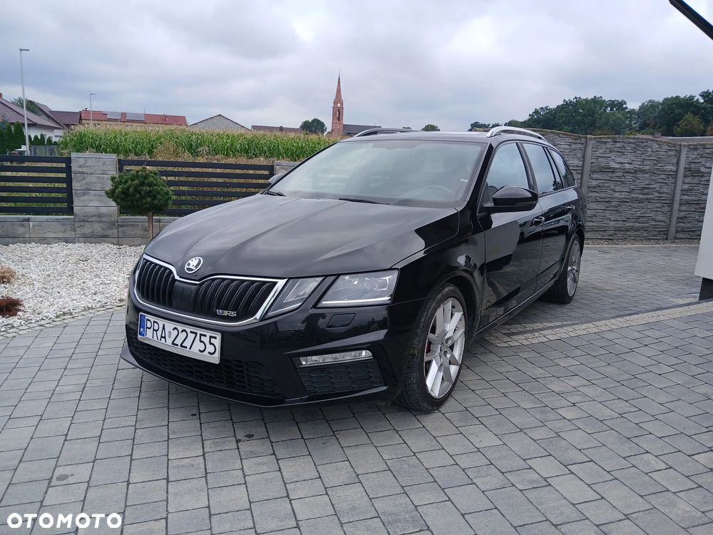 Skoda Octavia 2.0 TDI RS Challenge DSG - 1