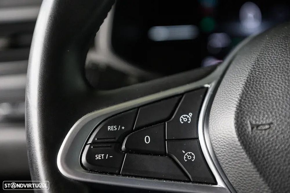 Renault Clio 1.5 Blue dCi Evolution - 42