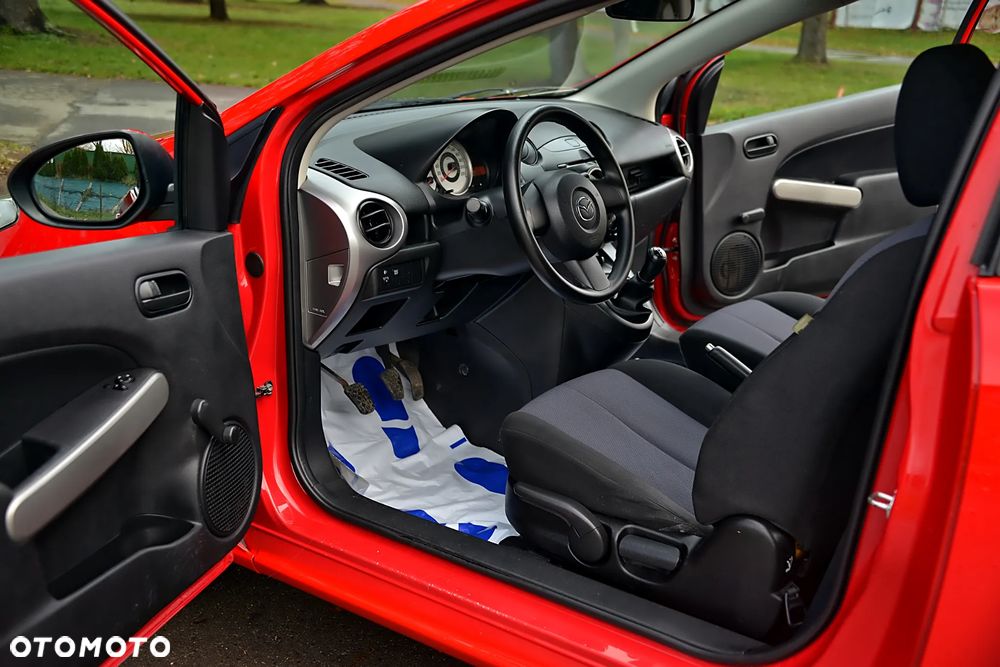 Mazda 2 - 21