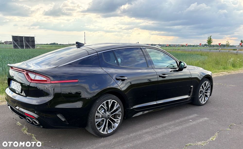 Kia Stinger 2.0 T-GDI GT Line - 15