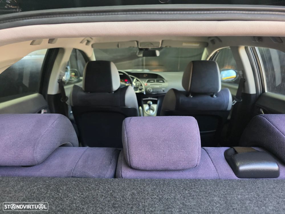 Honda Civic 1.4 Sport - 25