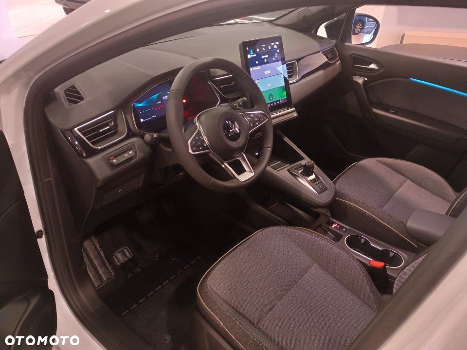 Mitsubishi Grandis - 8