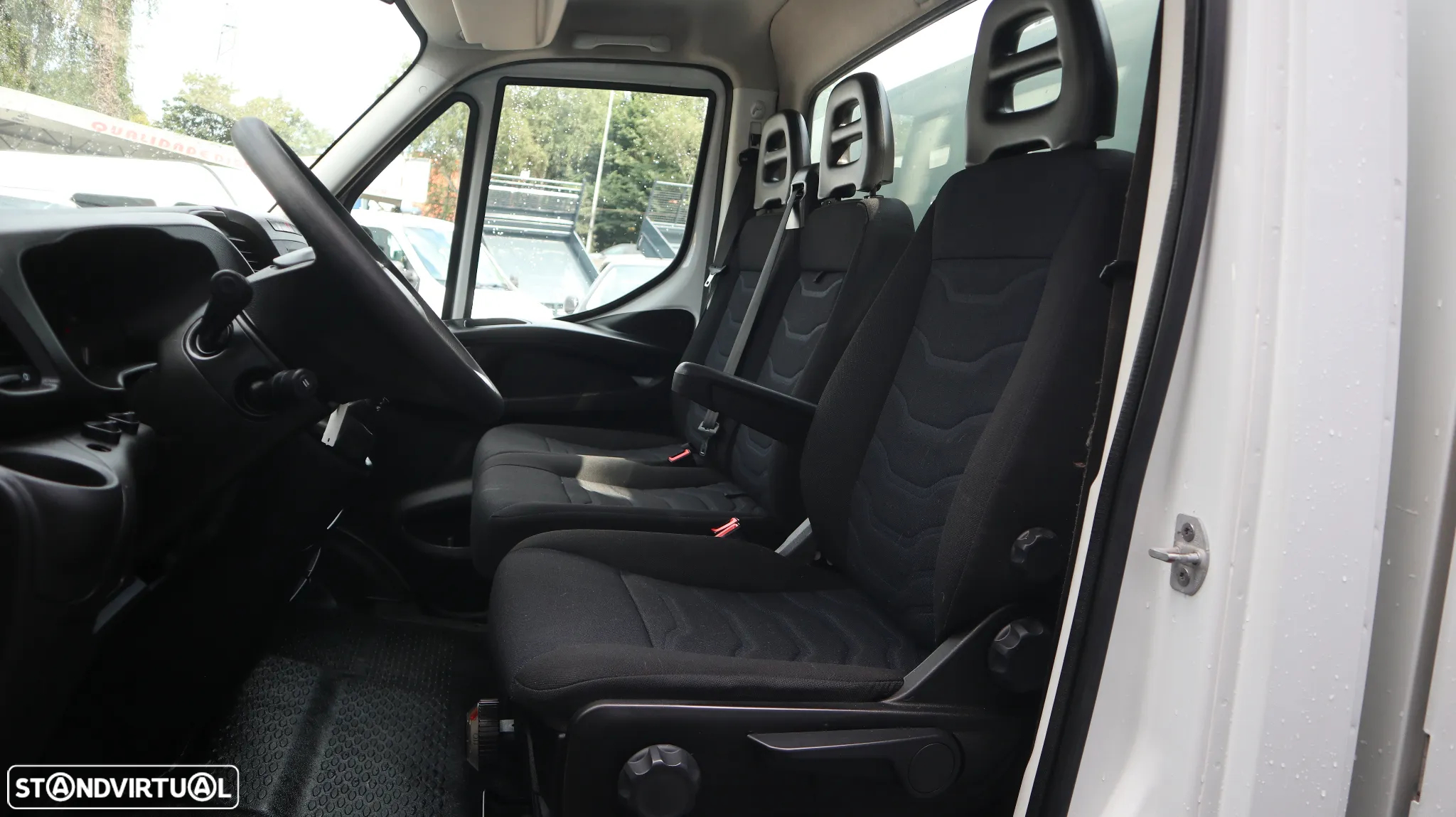 Iveco Daily 3.0 35C15 Basculante - 8