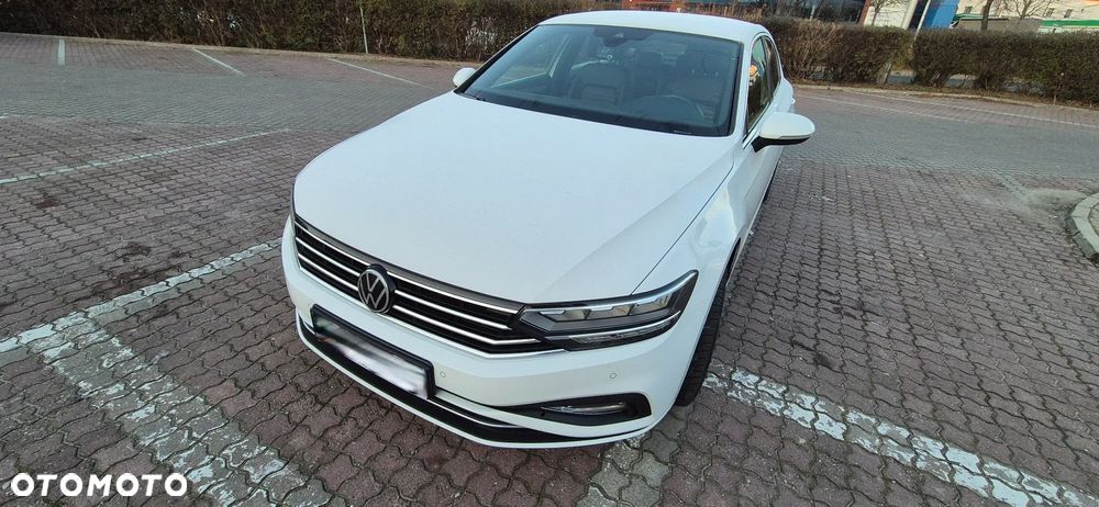 Volkswagen Passat 2.0 TDI EVO Business DSG - 3