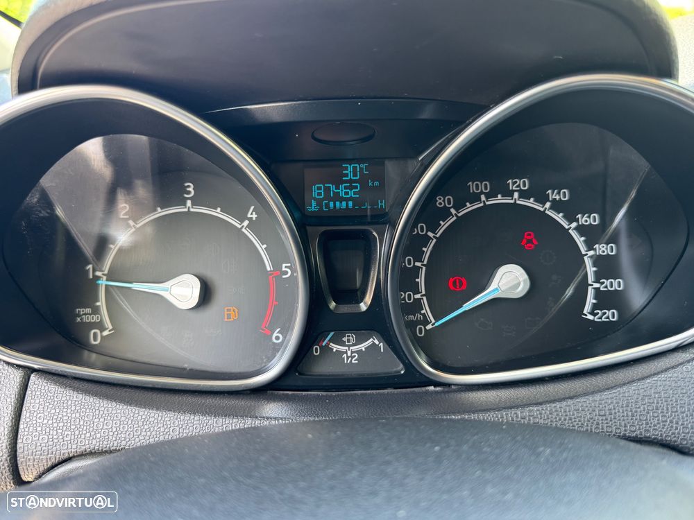 Ford EcoSport 1.5 TDCi Titanium - 7