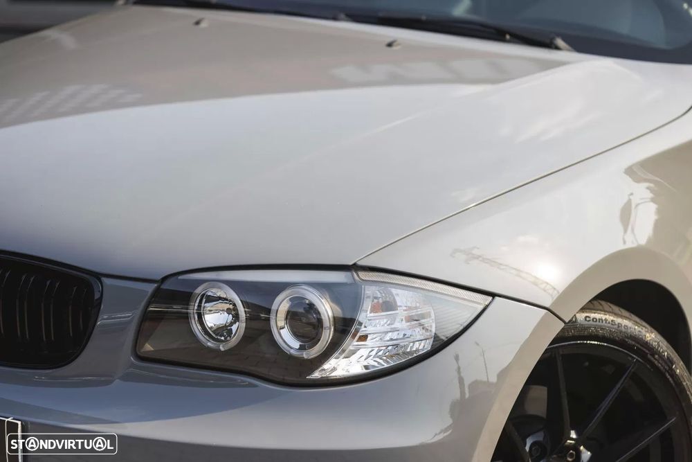 BMW 118 d Pack M - 12