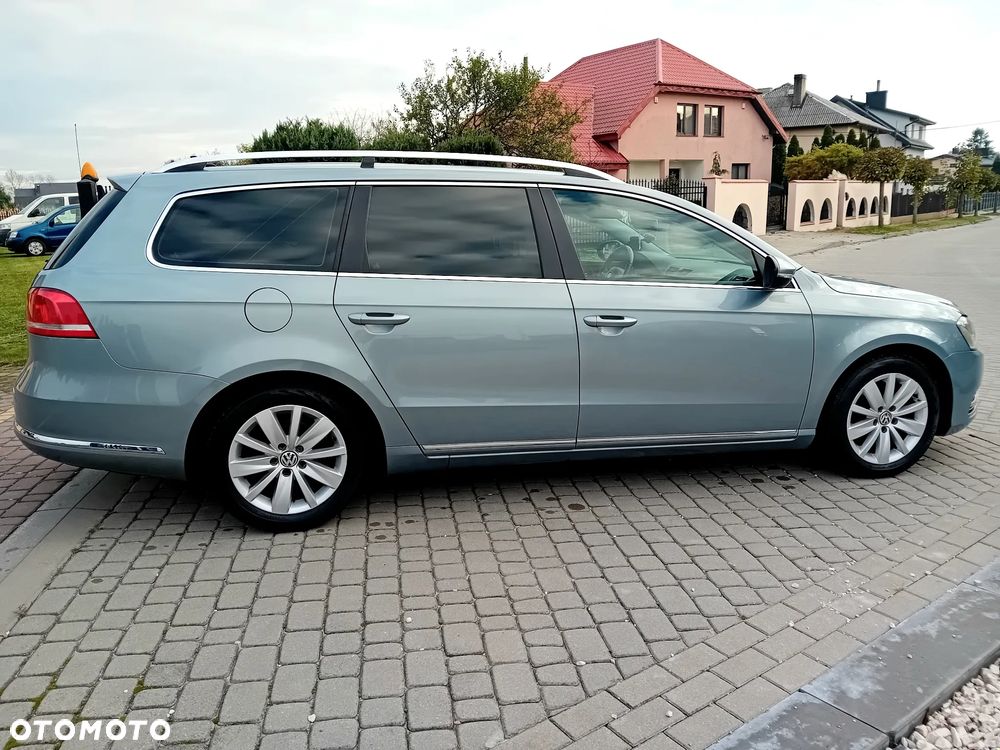 Volkswagen Passat 1.6 TDI Comfortline - 4