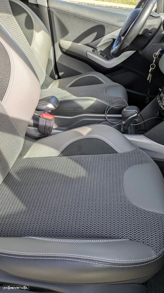 Peugeot 2008 PureTech 110 GPF Stop&Start EAT6 Allure - 18