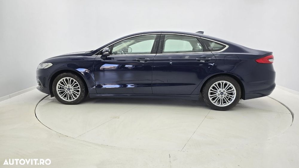 Ford Mondeo 2.0 HEV Titanium - 9