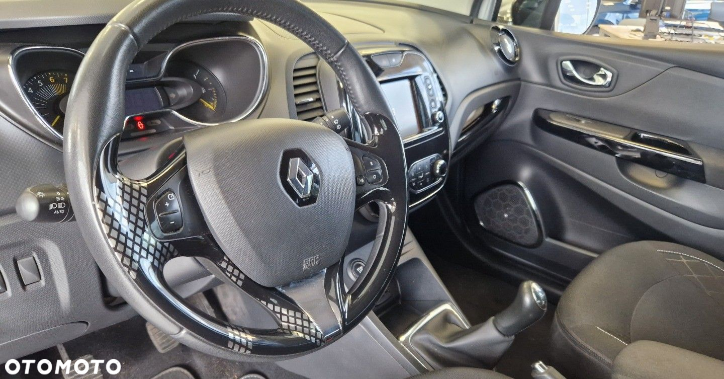 Renault Captur - 22