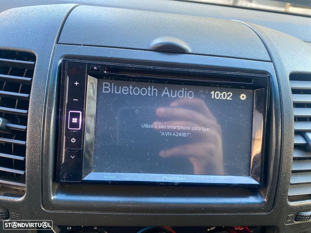 Nissan Navara 2.5 dCi CD LE 4WD - 21