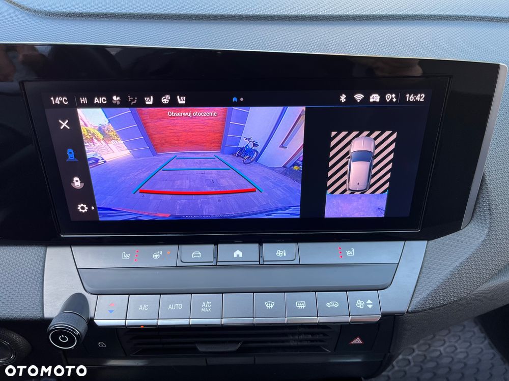 Opel Astra 1.2 T GS Line S&S - 26