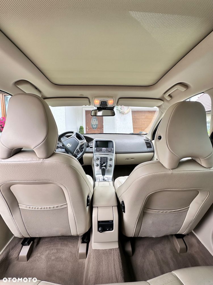 Volvo XC 60 D3 Momentum - 6