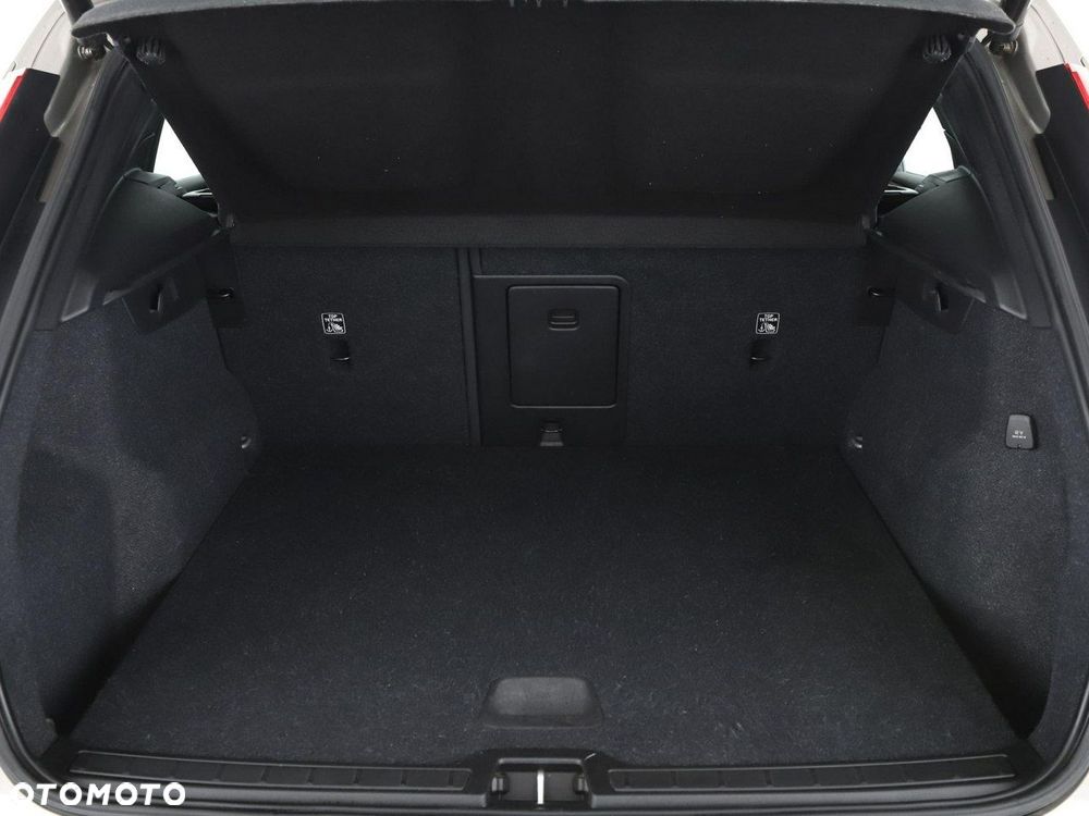 Volvo XC 40 T4 Recharge DKG Inscription Expression - 21