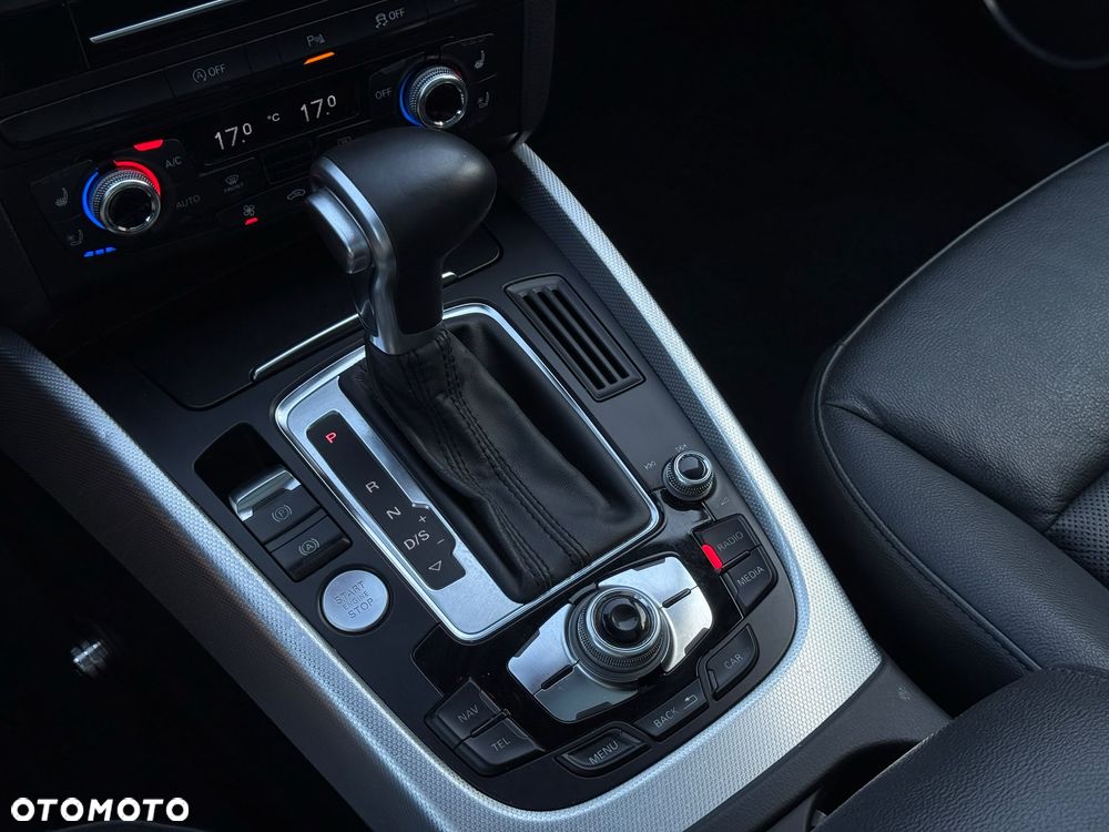 Audi Q5 2.0 TDI Quattro (clean diesel) S tronic - 33