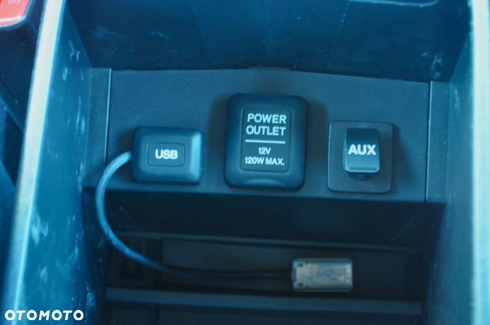 Honda Civic 1.8 i-VTEC Sport - 22