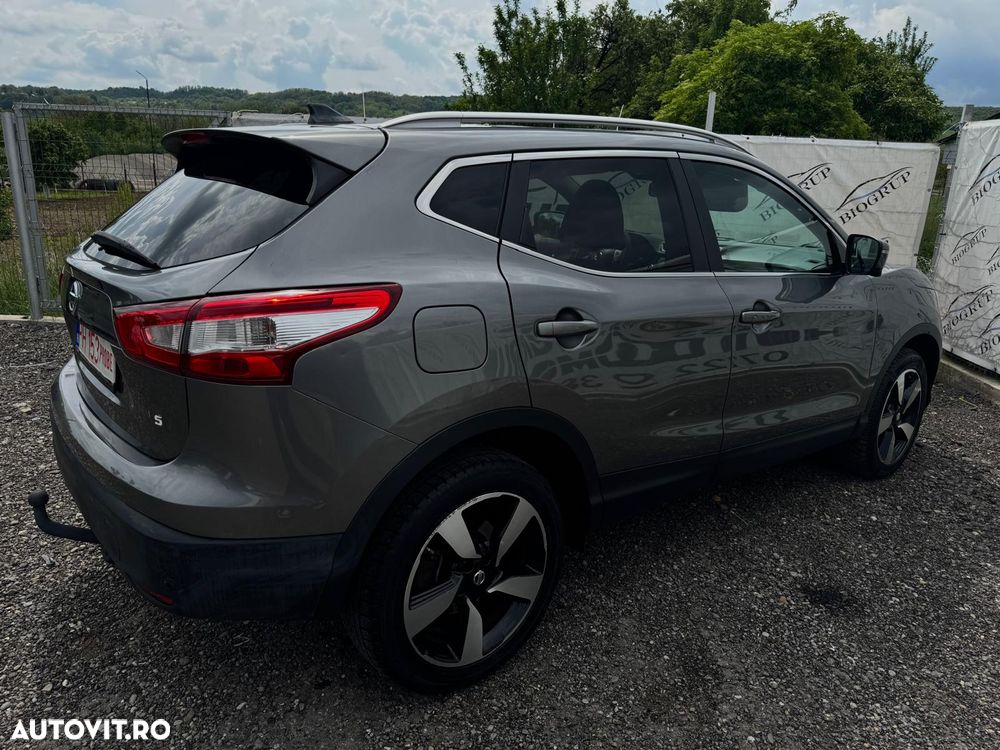 Nissan Qashqai 1.6 DCI ALL-MODE 4x4i N-Connecta - 13