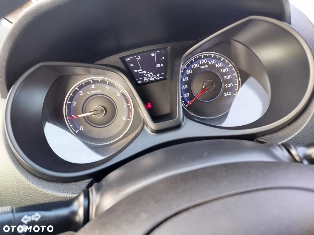 Hyundai ix20 1.4 blue YES Silver - 36