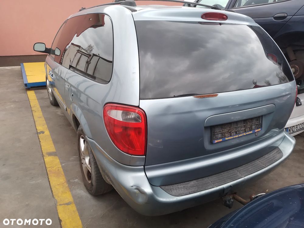 CHRYSLER GRAND VOYAGER IV 04-08 3.8 MPFI SXT - RADIO PBE - 9