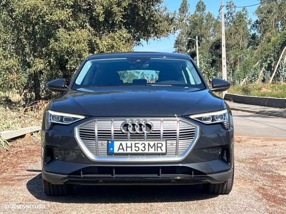 Audi e-tron - 4