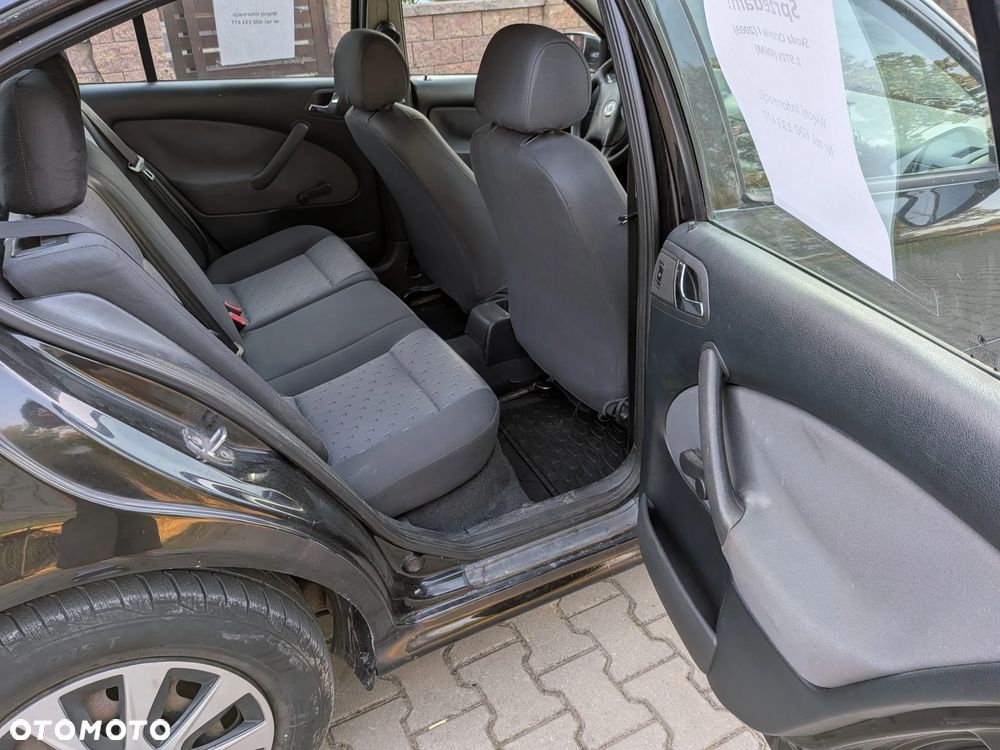 Skoda Octavia 1.9 TDI Ambiente - 9