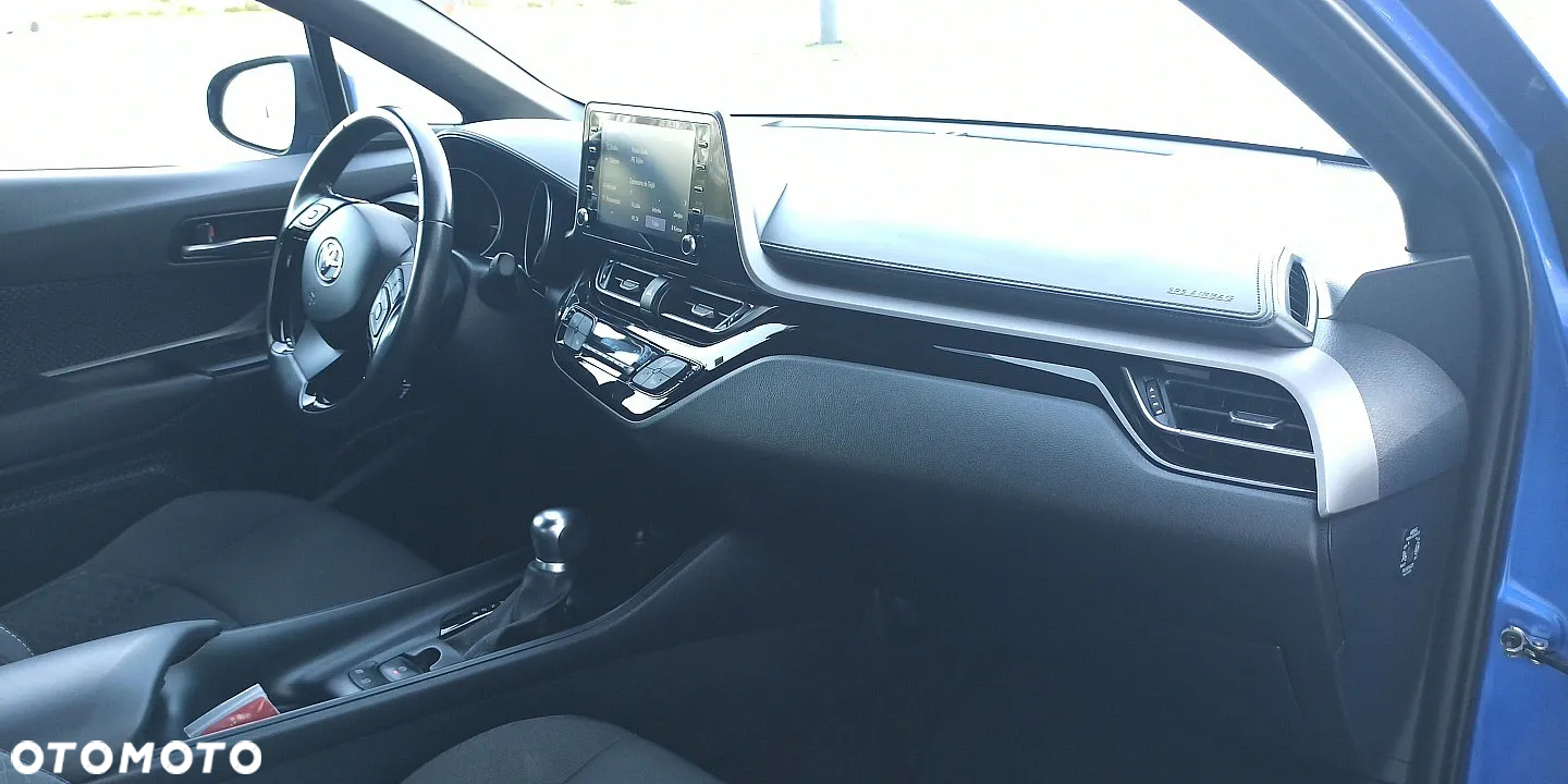 Toyota C-HR 1.8 Hybrid Business Edition - 24