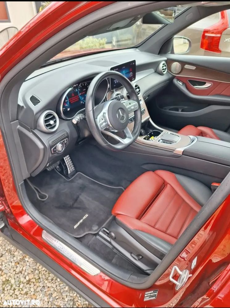 Mercedes-Benz GLC - 21