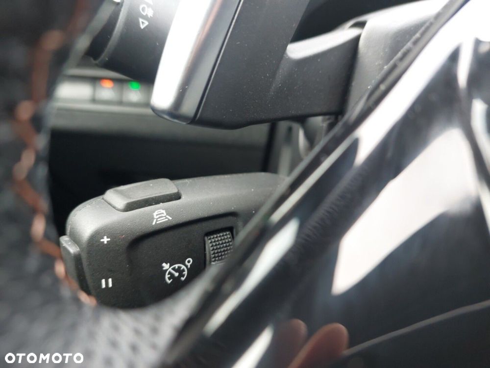 Peugeot 5008 1.5 BlueHDi GT S&S EAT8 - 12