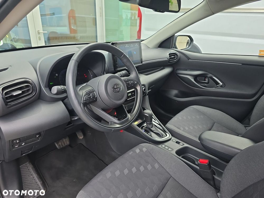 Toyota Yaris Hybrid 1.5 Style - 11