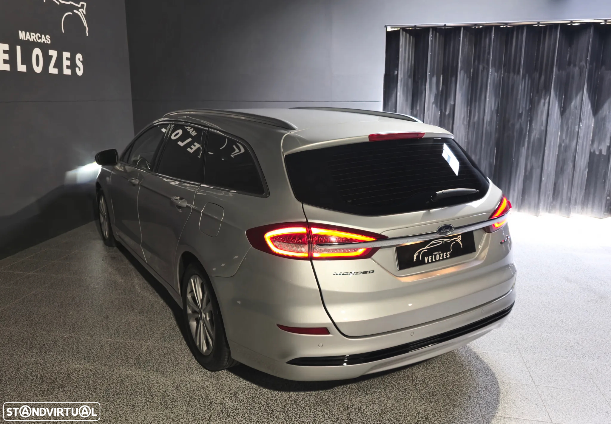 Ford Mondeo SW 2.0 HEV Titanium - 21