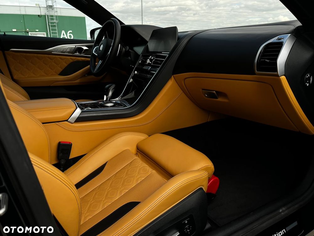 BMW M8 Competition - 27